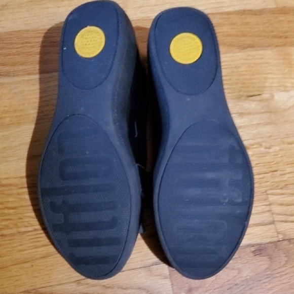 Fitflop Black Patent Leather Kiltie J83-001 - Picture 2 of 5